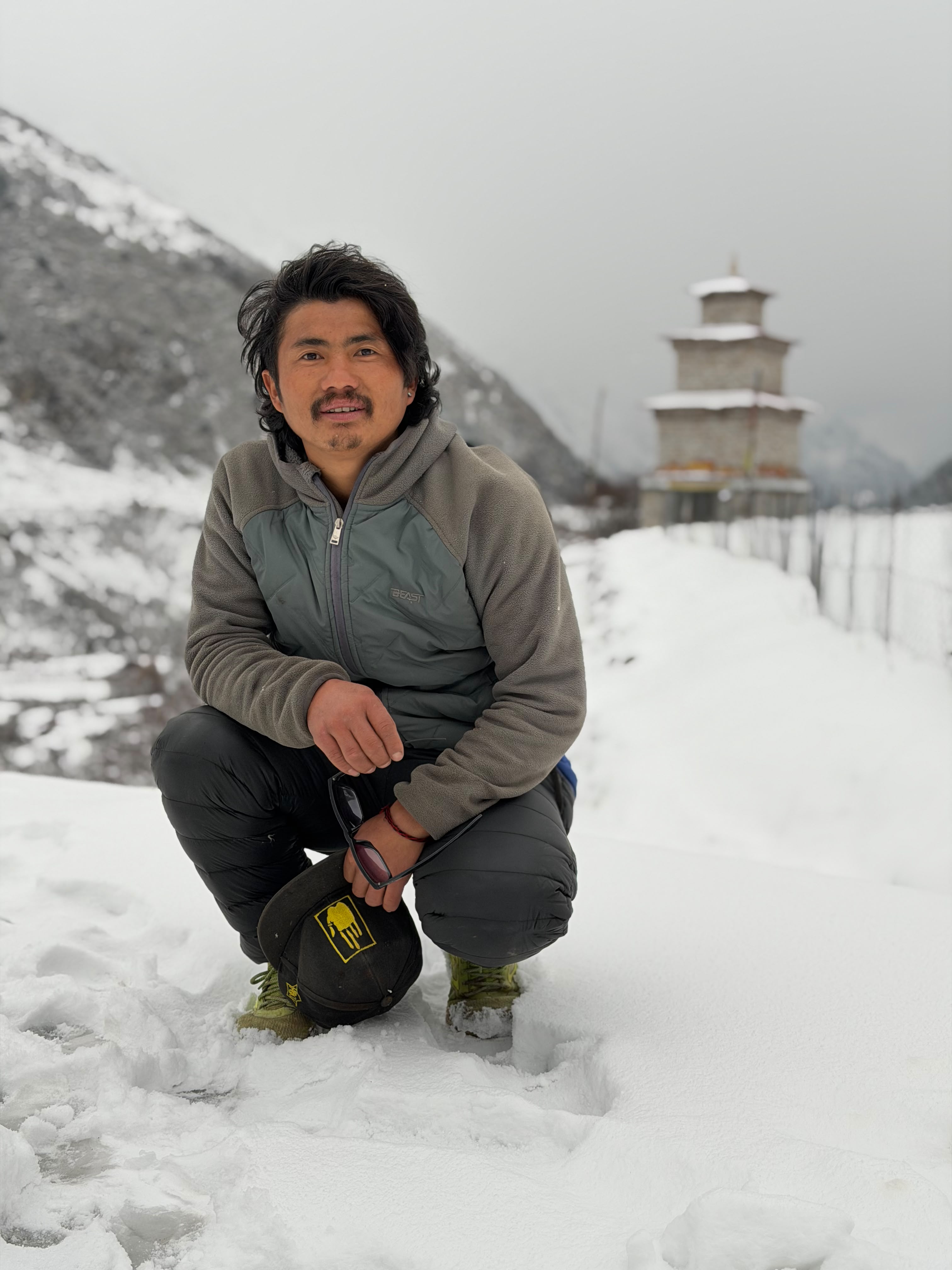 Binaya gurung