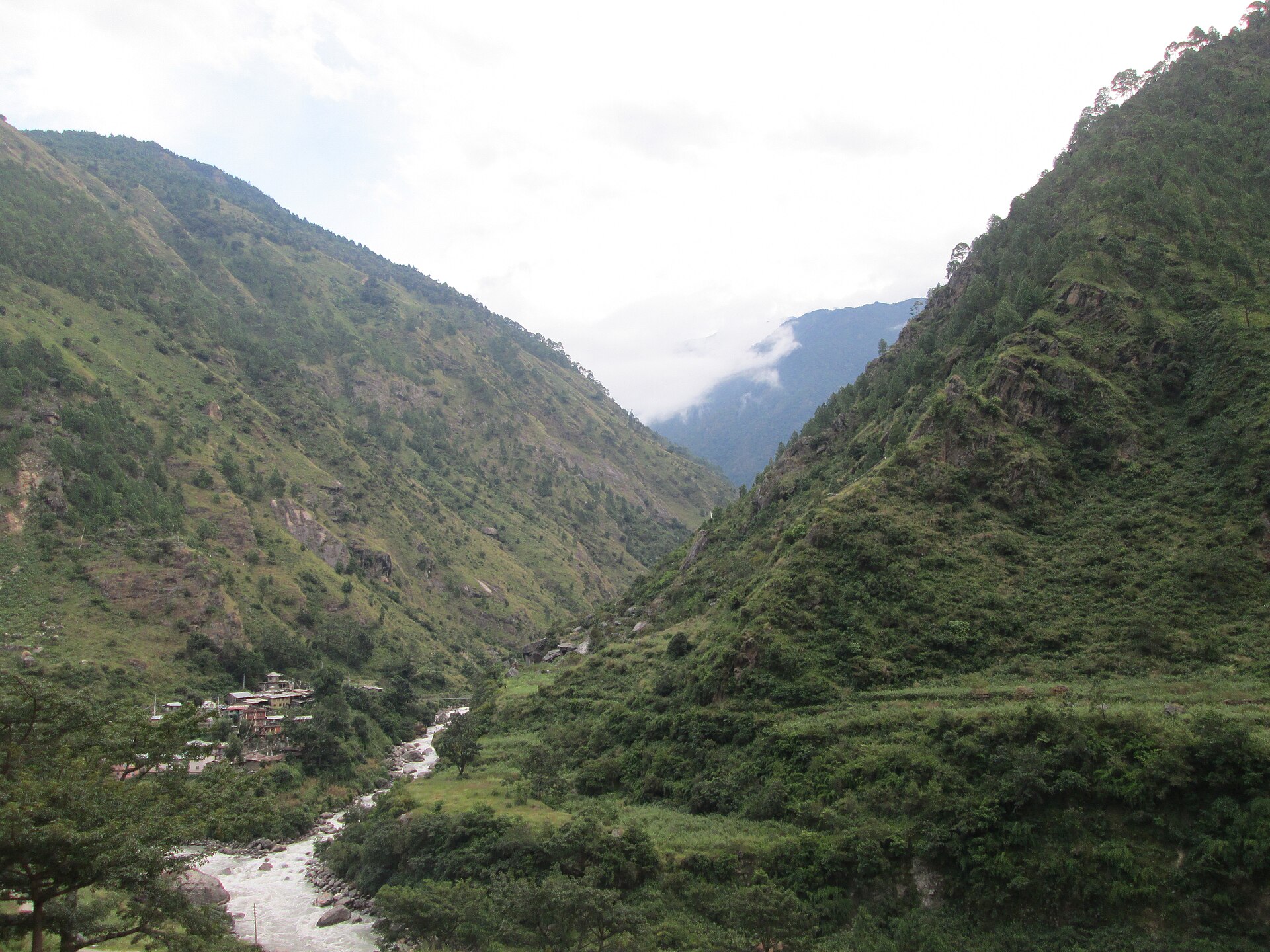 Drive to Syabrubesi - 1,550 m